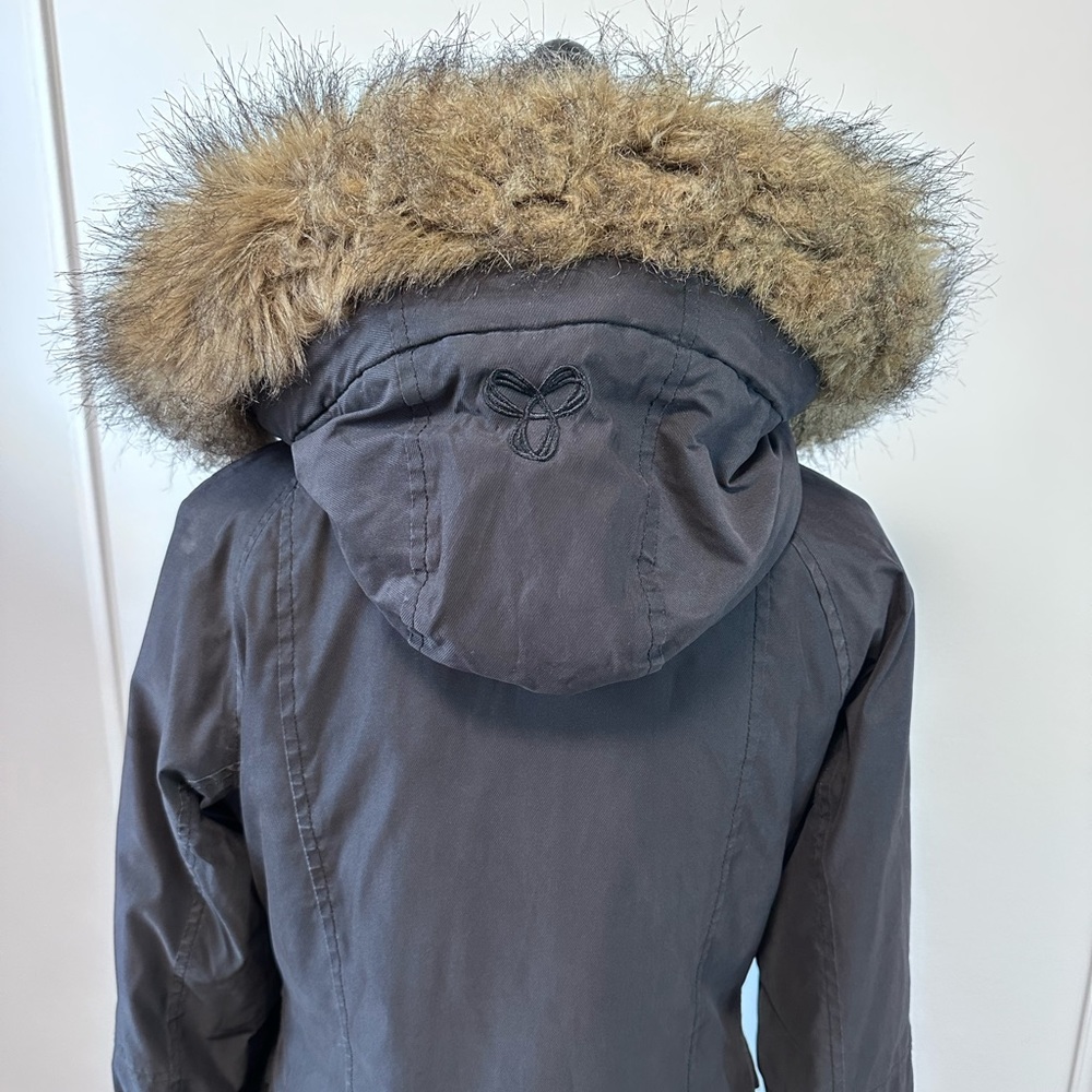 ❌SOLD❌TNA | Aritzia Black Aspen Parka - XS - Picture 5 of 7